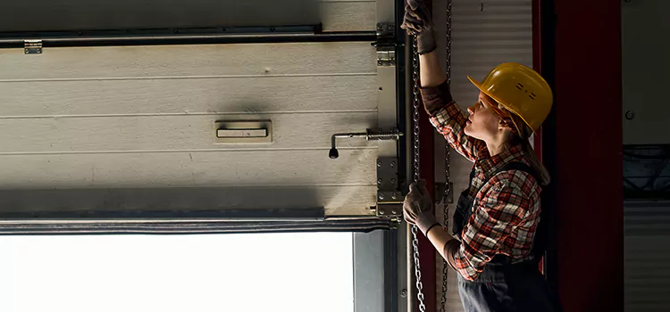 Addressing Common Garage Door Stoppage Issues in Montclair, CA